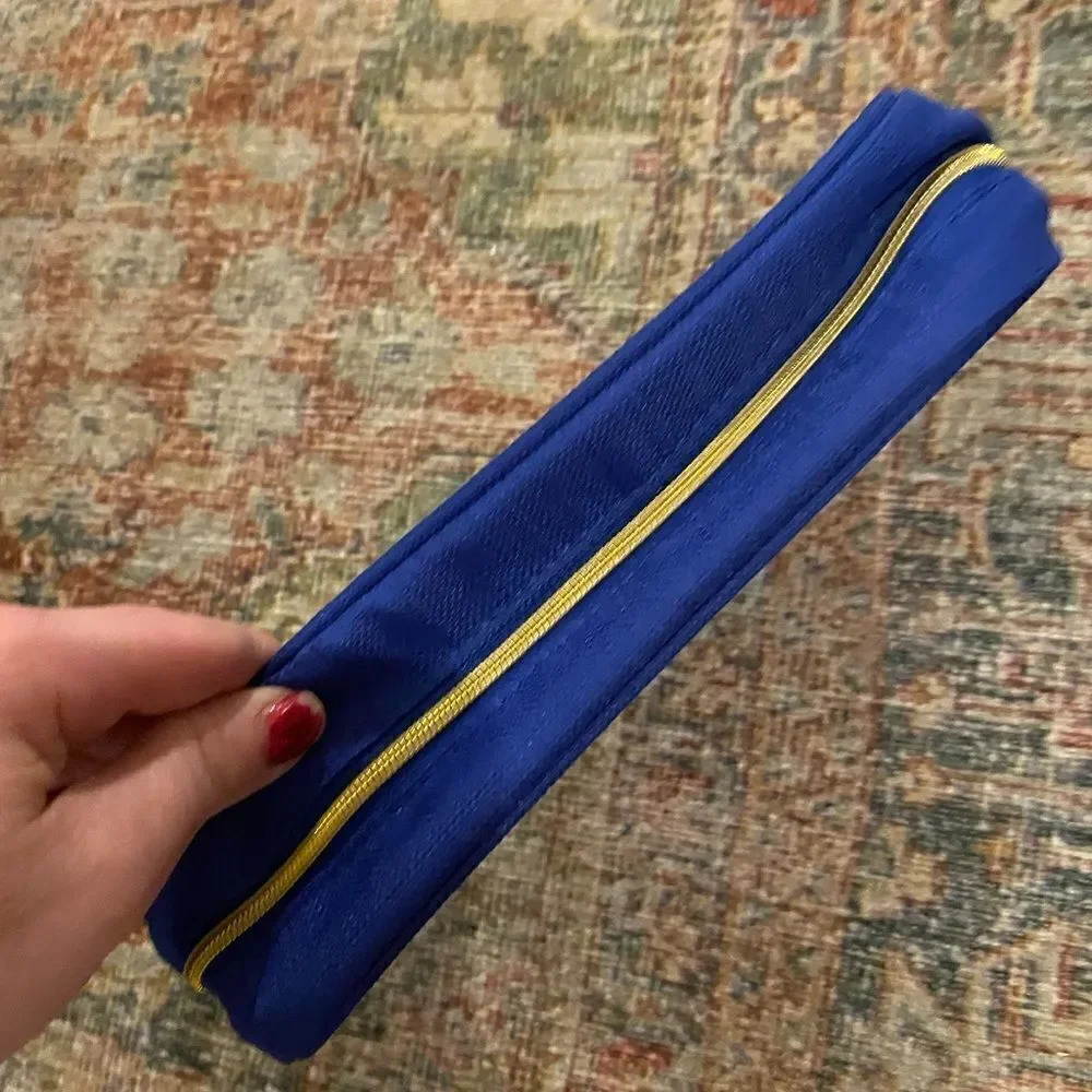 HP✨🎉(NWOT) Lancôme cosmetic bag